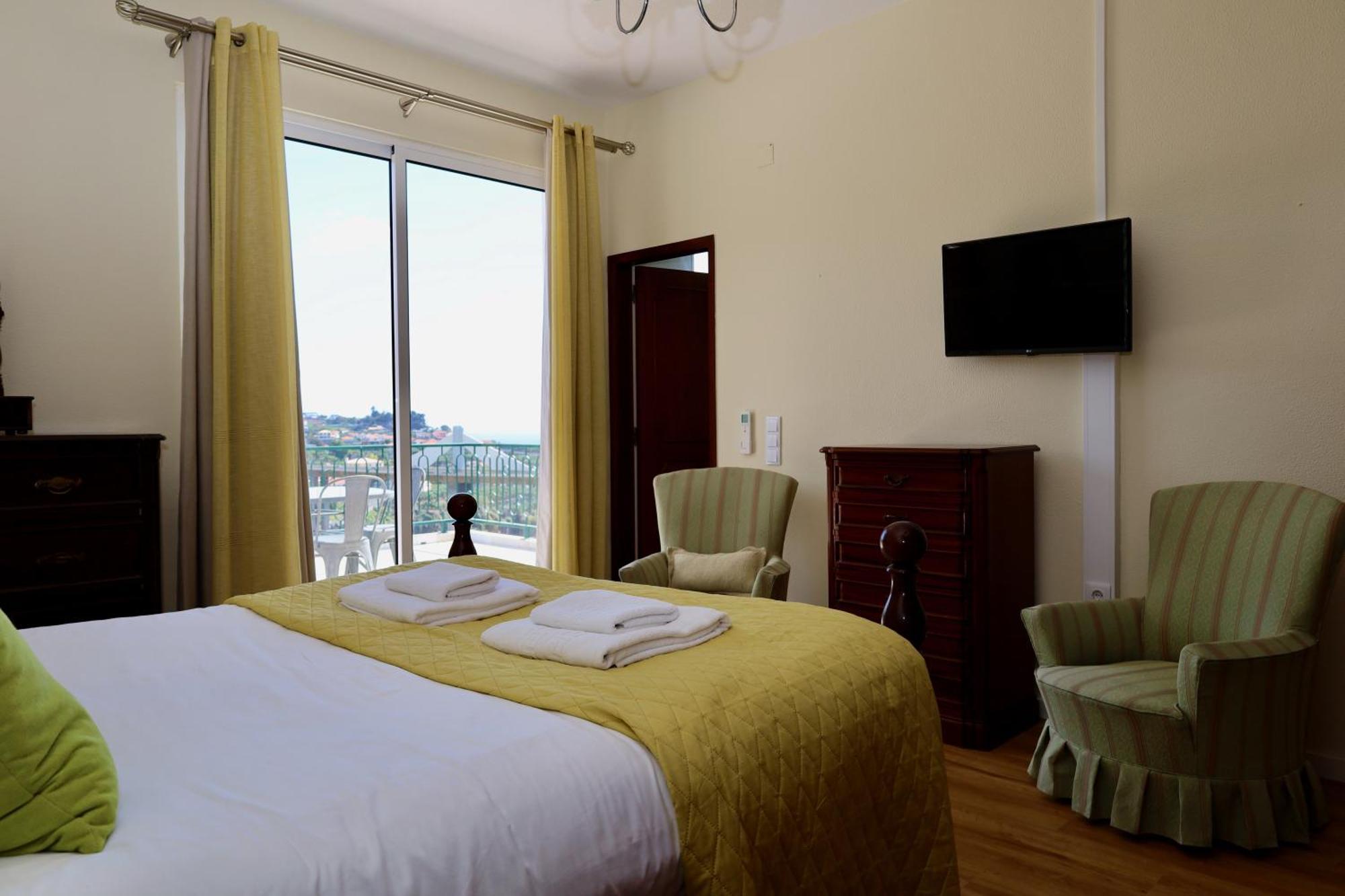 Villas Quinta Da Lapa By Analodges กามารา ดิ โลบุช ภายนอก รูปภาพ